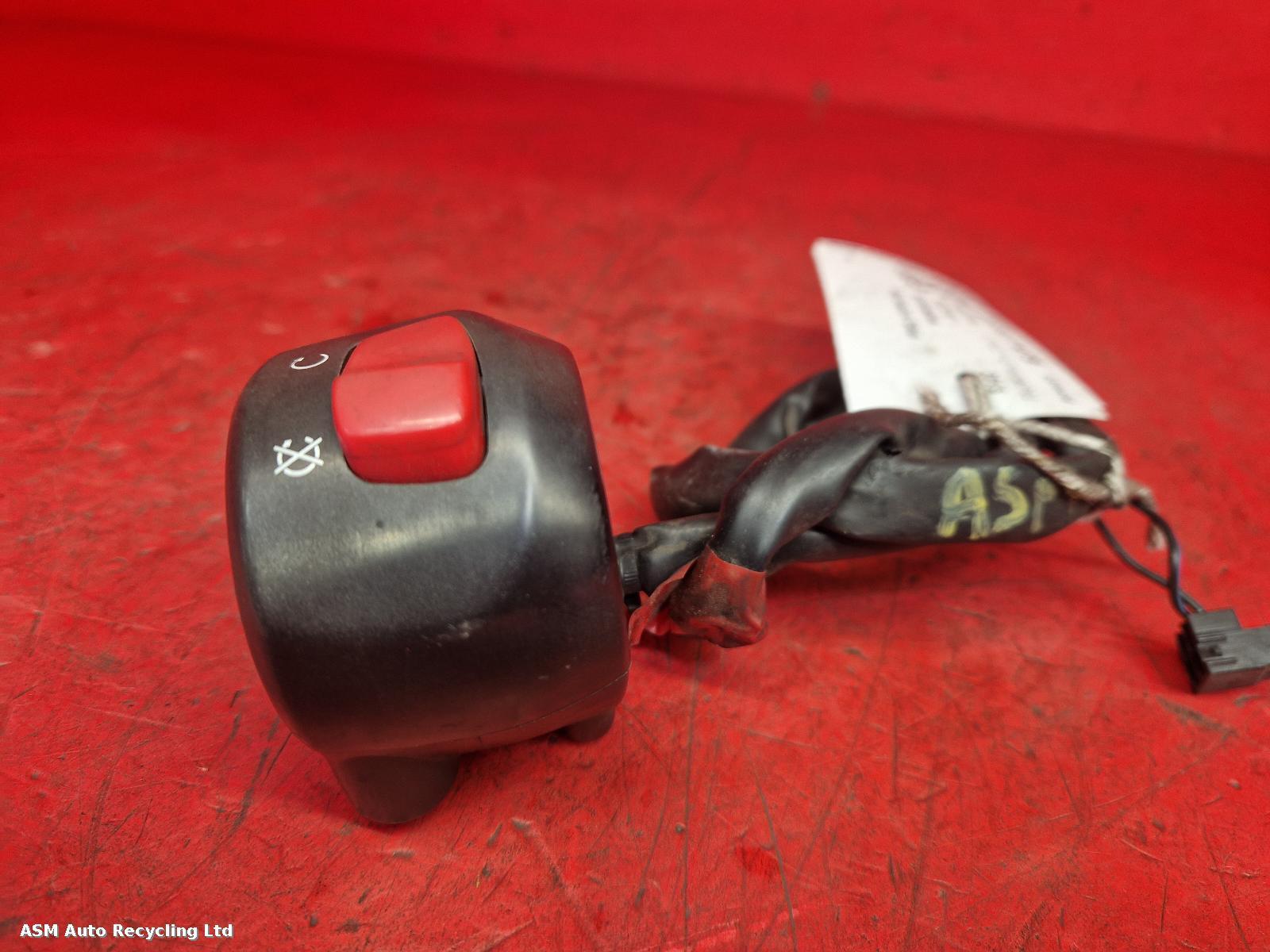 View Auto part RH Switch Gear Suzuki Burgman    2013