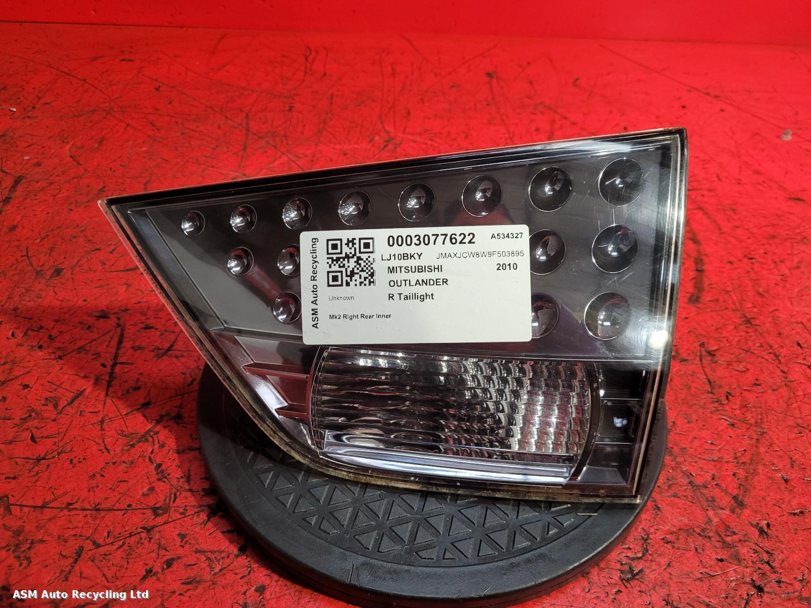 View Auto part R Taillight Mitsubishi Outlander 2010