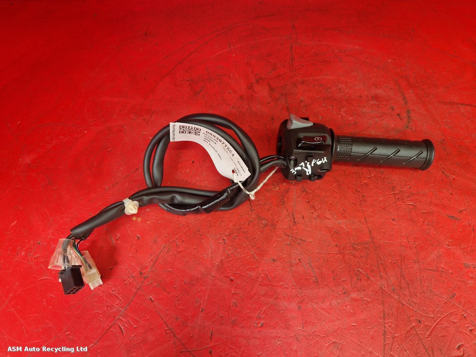 View Auto part RH Switch Gear Honda Ww 2023
