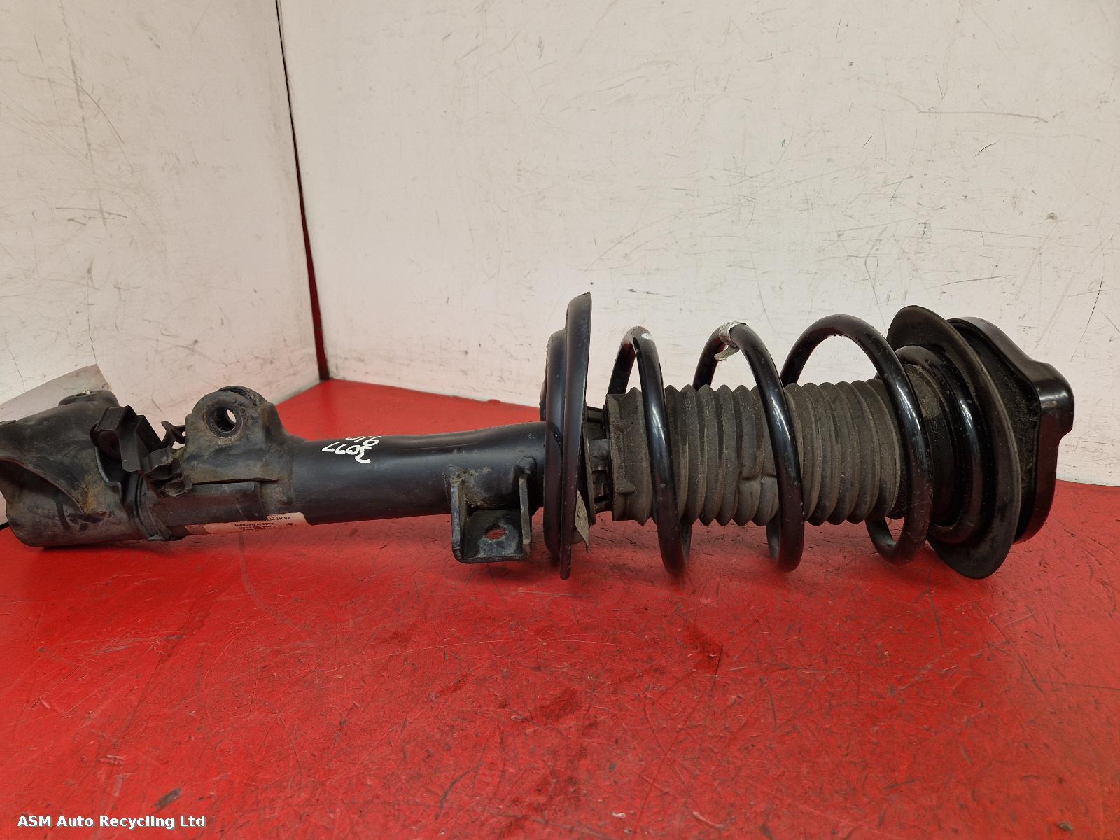 View Auto part RF Strut Mercedes E Class 2015