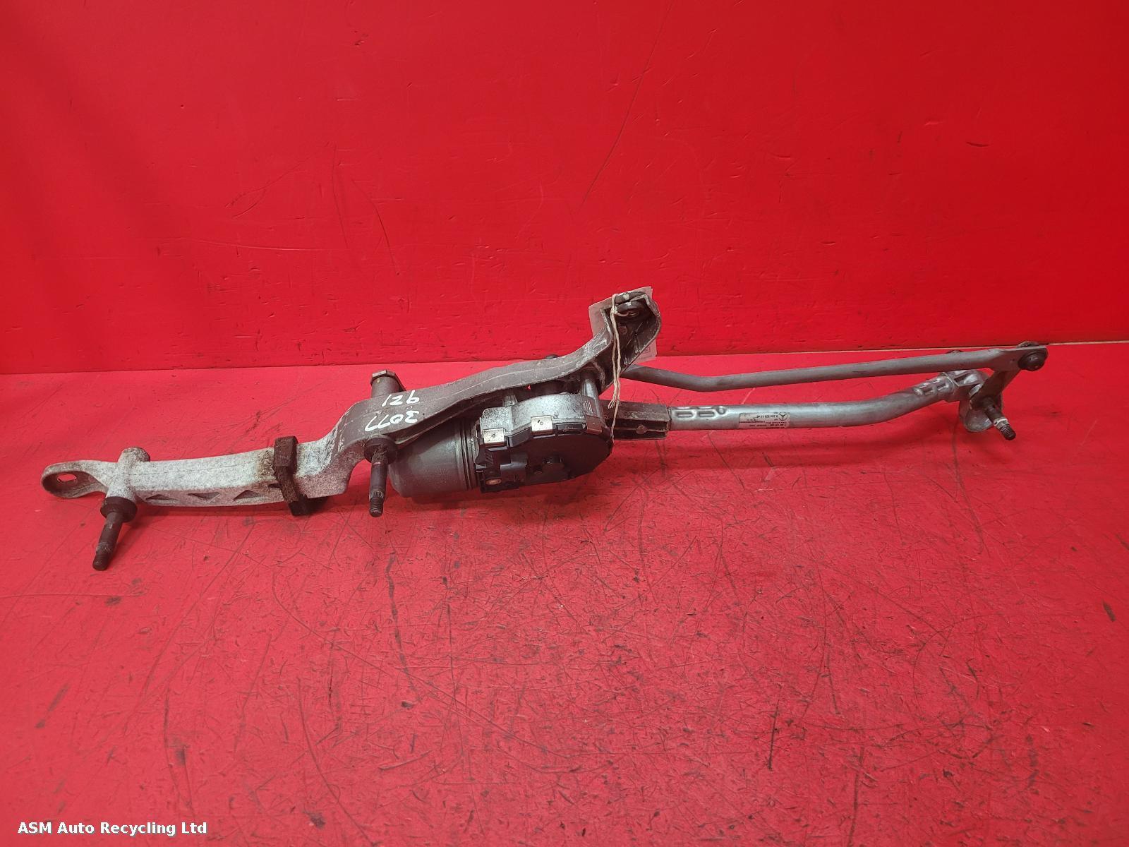 View Auto part Wiper Linkage Mercedes E Class 2015