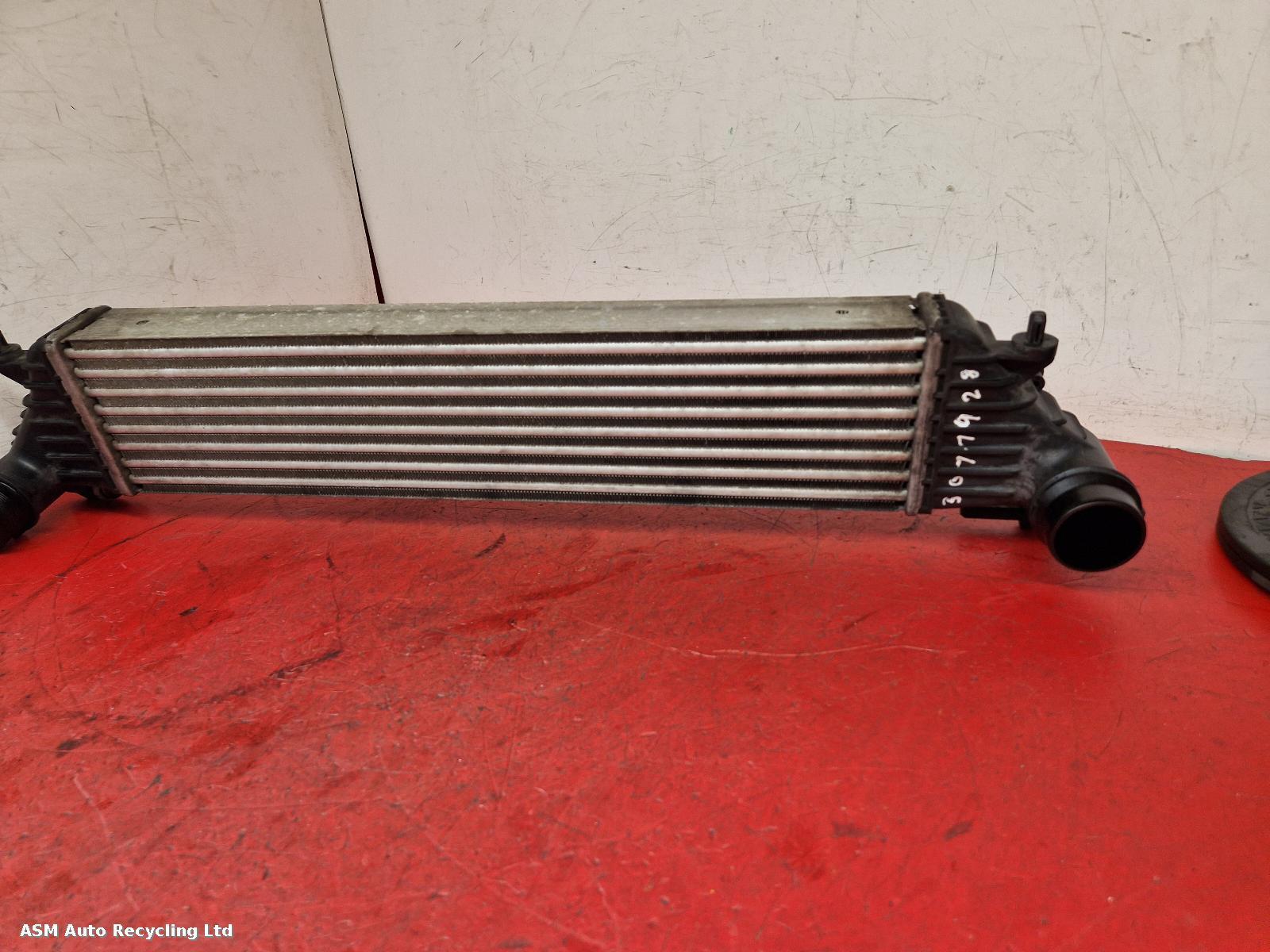 View Auto part Intercooler Fiat 500l 2013