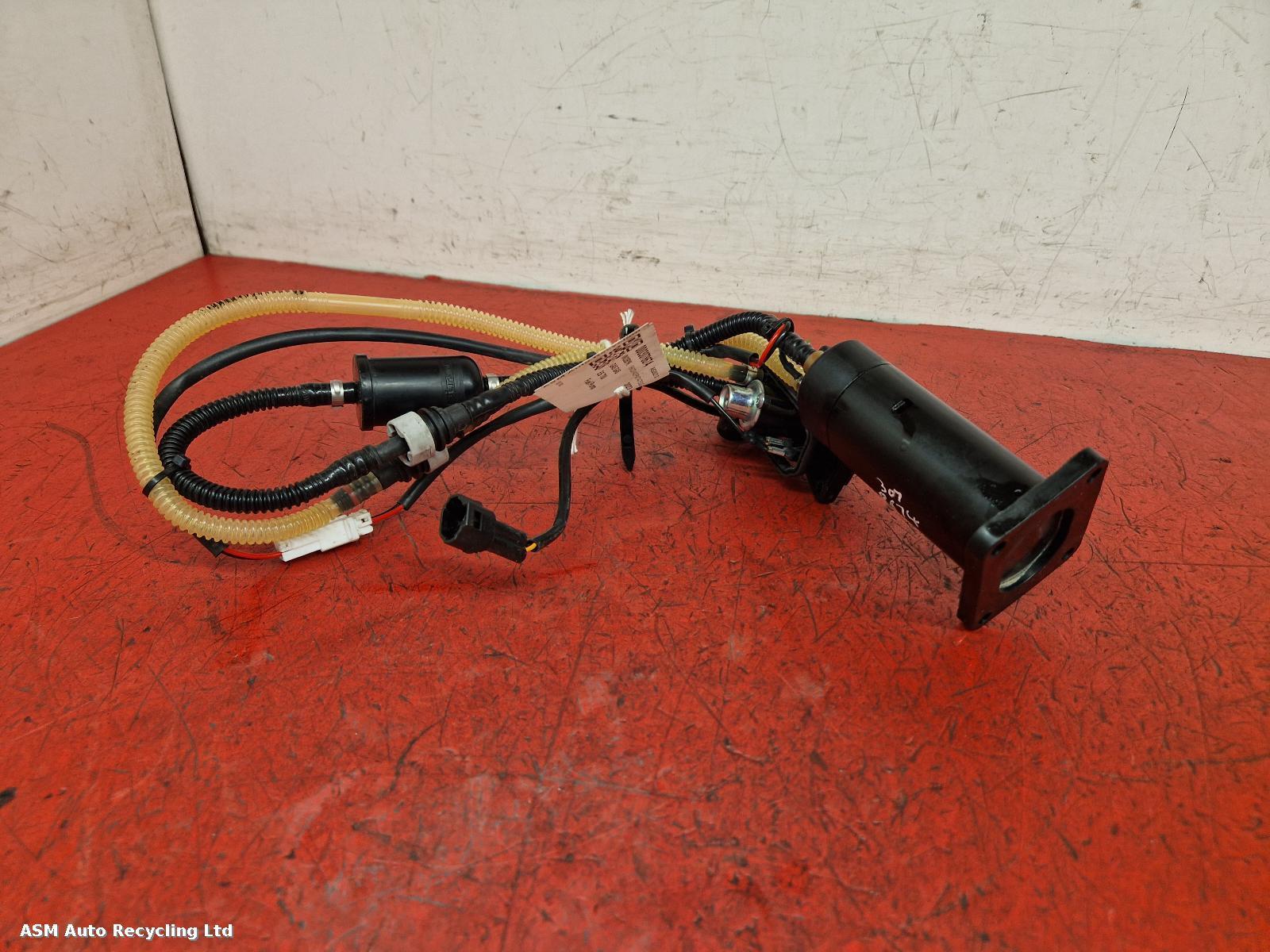 View Auto part Fuel Pump Gas Gas Es 700 2023