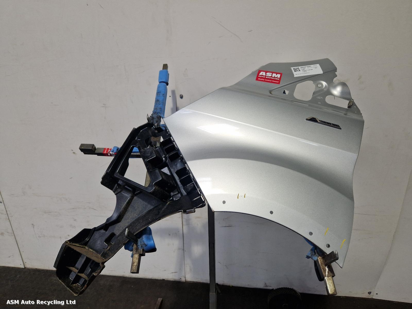 View Auto part L Wing Ford Transit Custom 2021