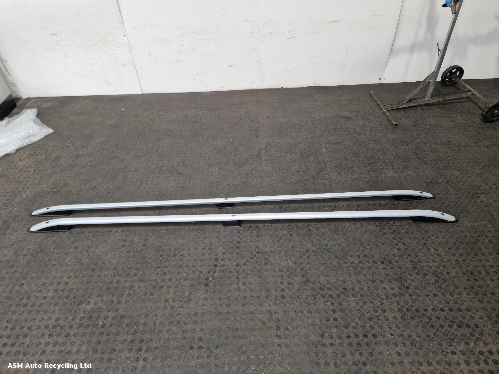 View Auto part Roof Rack/Bars Ford Transit Custom 2021