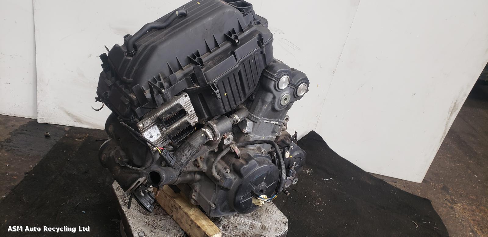 View Auto part Engine Aprilia Shiver 750 2016