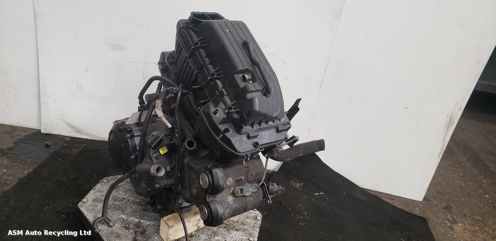 View Auto part Engine Aprilia Shiver 750 2016