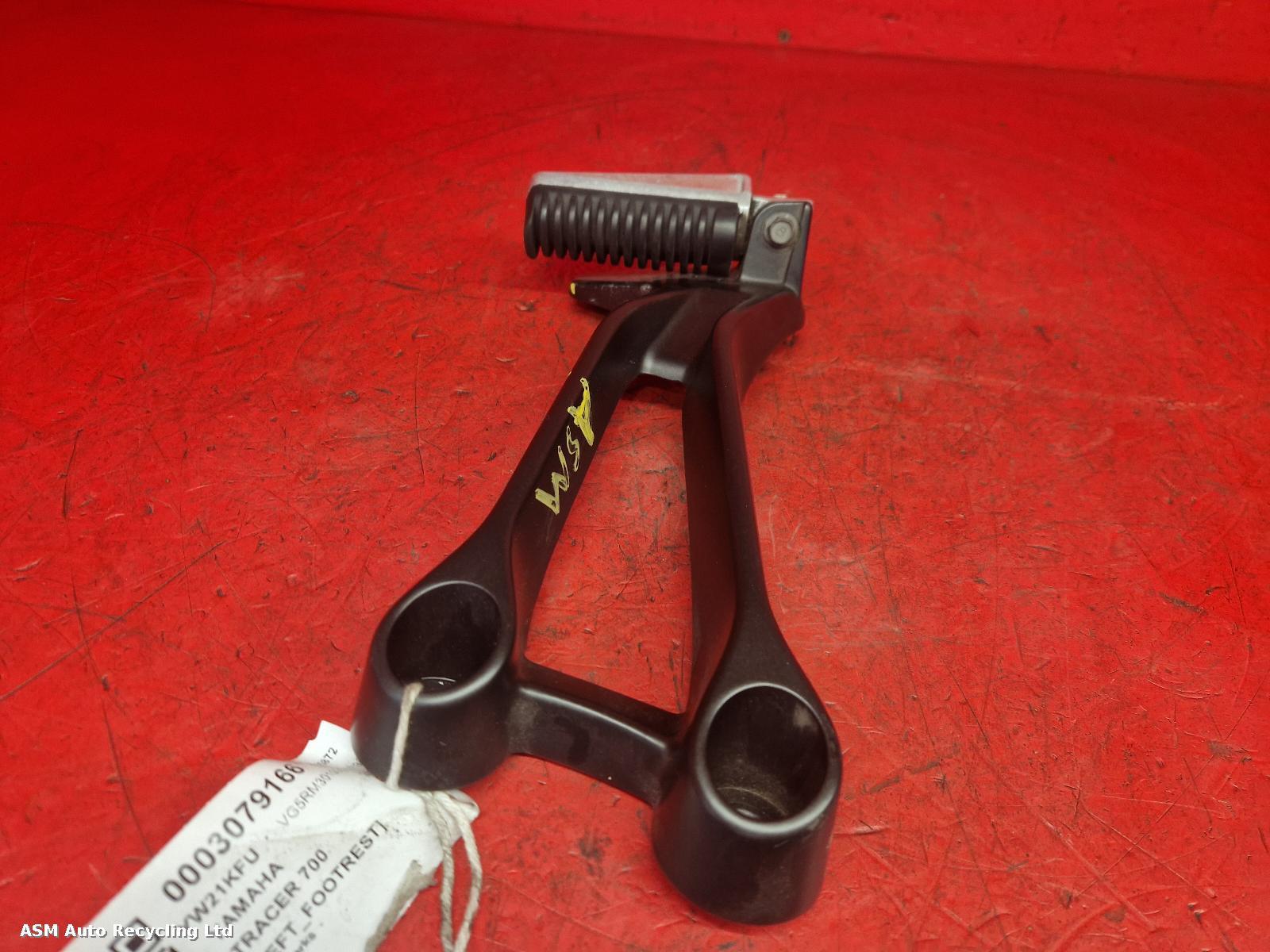 View Auto part Left Footrest Yamaha Tracer 700 2021