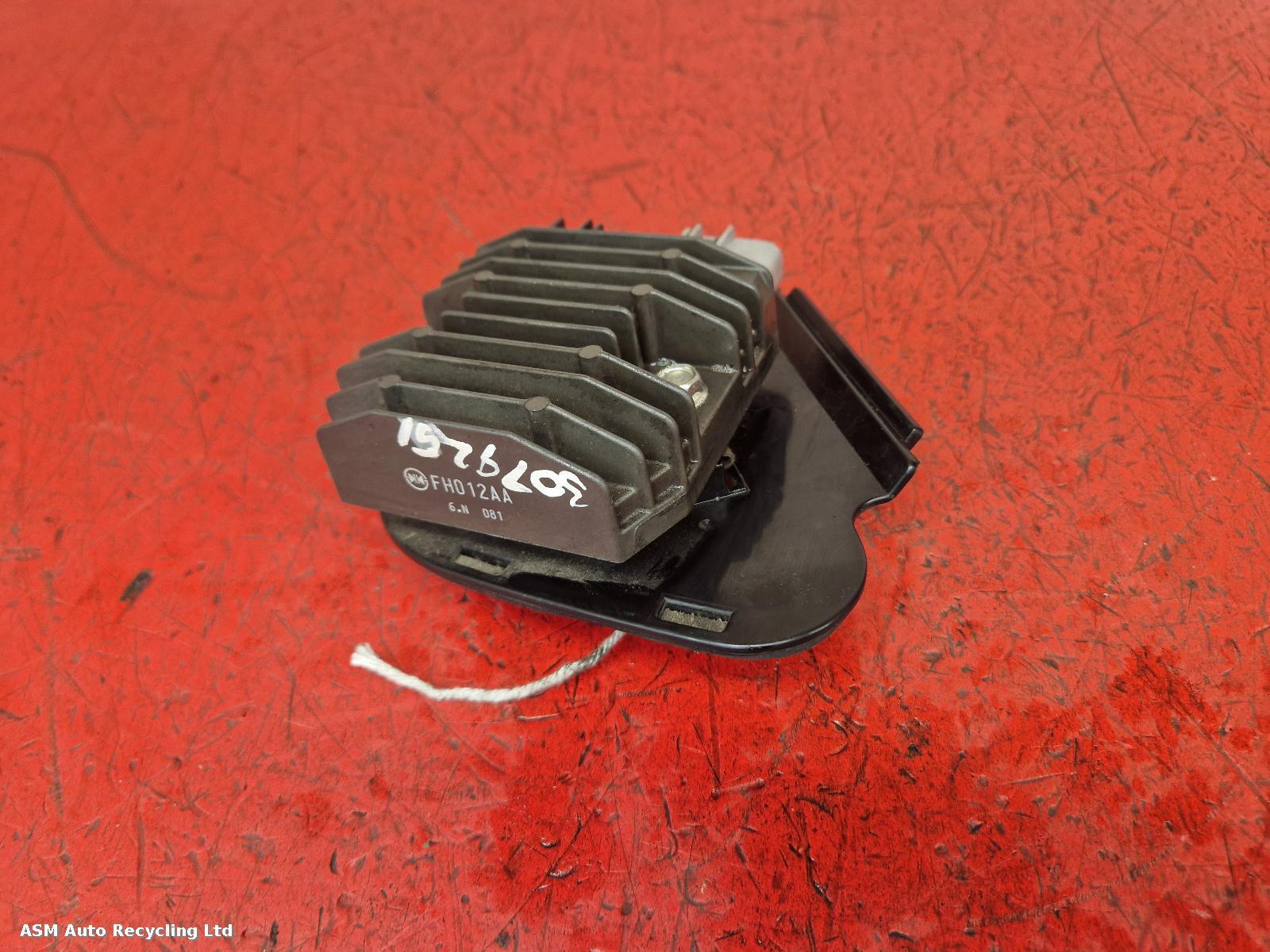 View Auto part Regulator/Rectifier Yamaha Yzf R1 2007