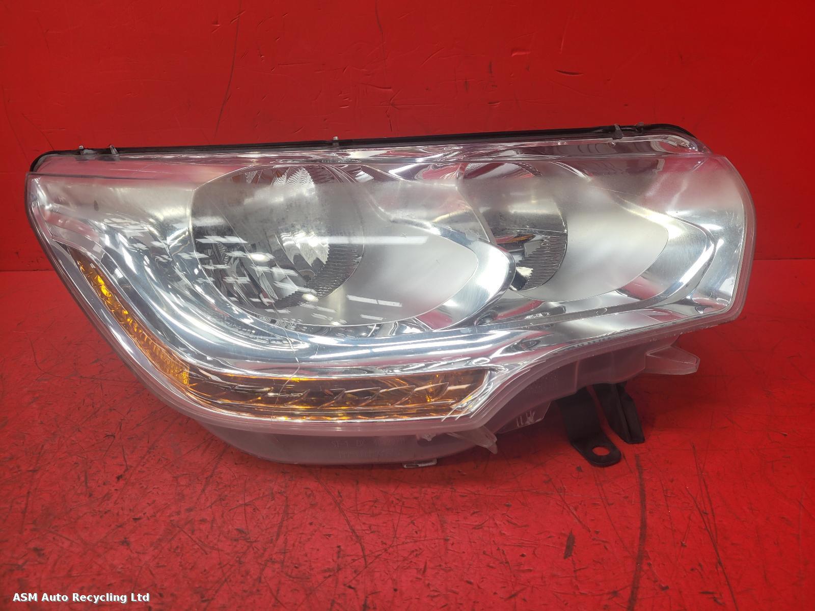 View Auto part R Headlamp Citroen Ds4 2013