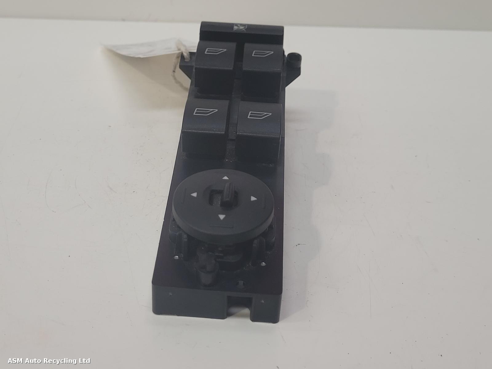 View Auto part Elect. Window Switch Ford Focus 2011