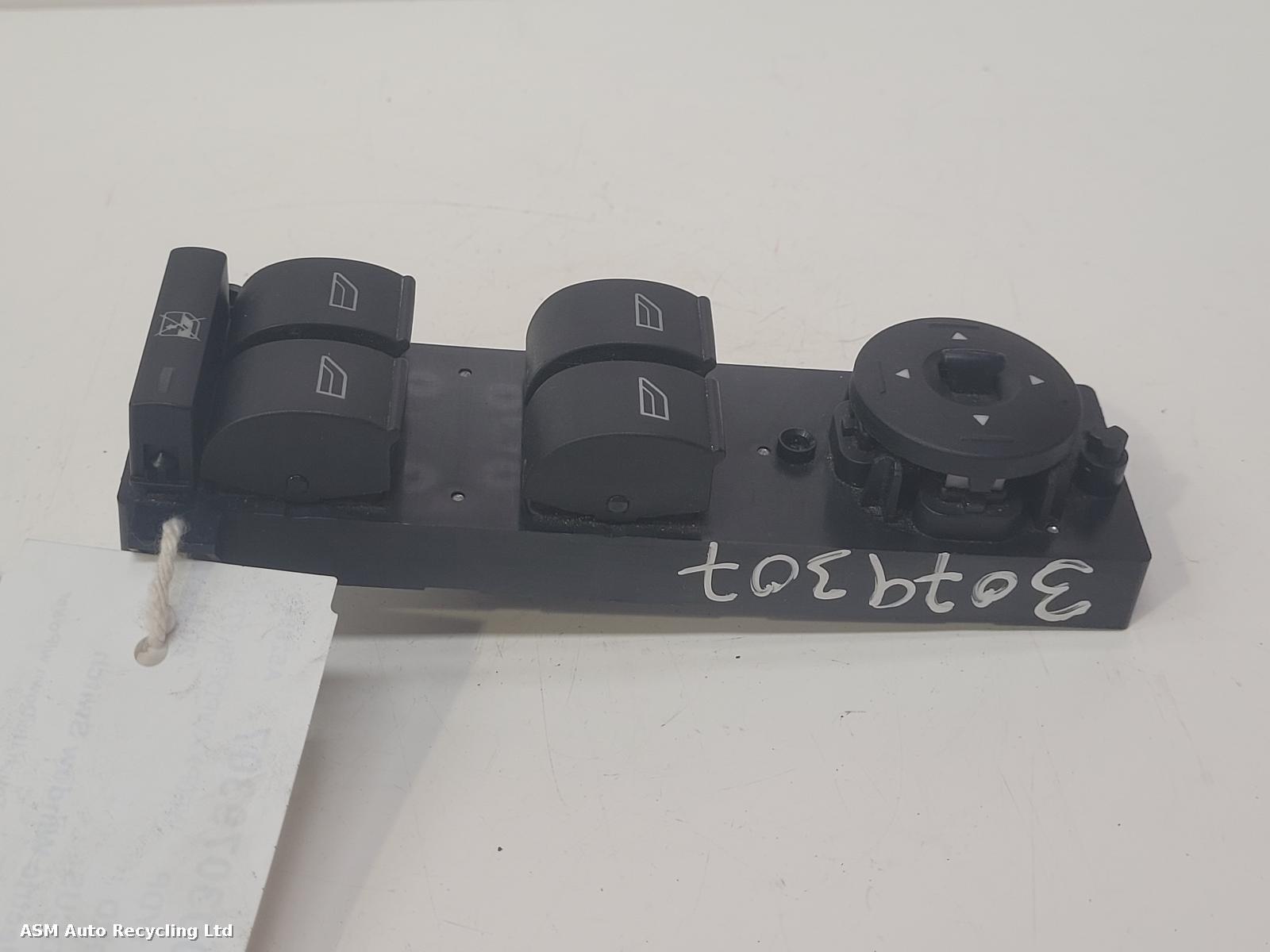 View Auto part Elect. Window Switch Ford Focus 2011