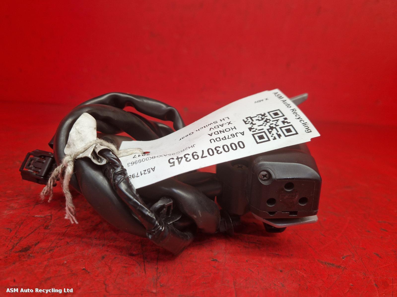 View Auto part LH Switch Gear Honda X-adv 750 2017