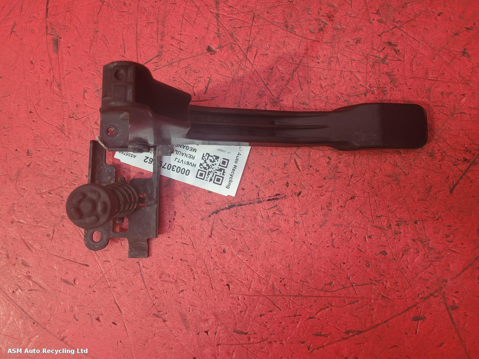 View Auto part Bonnet Latch Renault Megane 2011