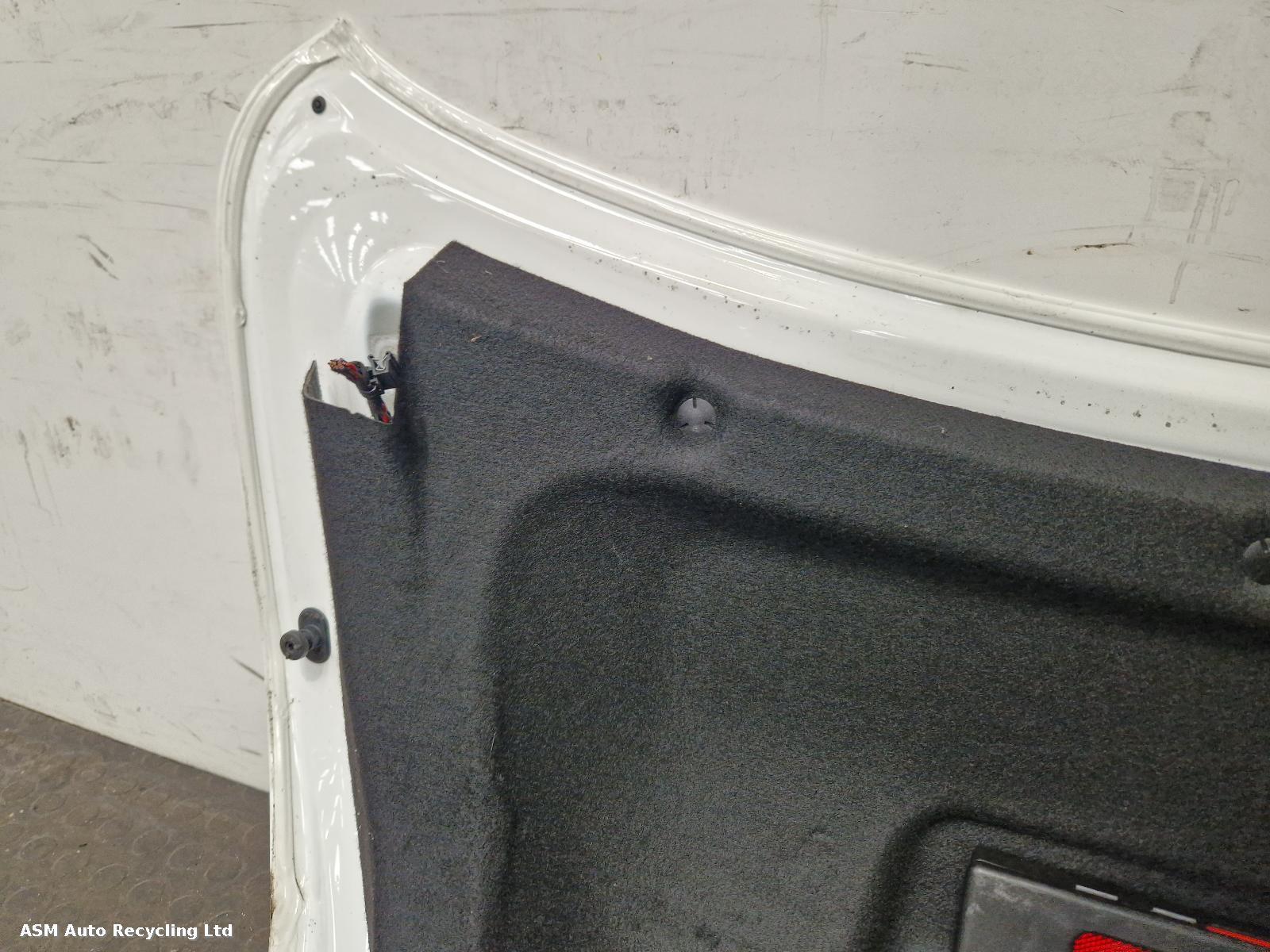 View Auto part Bootlid/Tailgate Mercedes C Class 2015