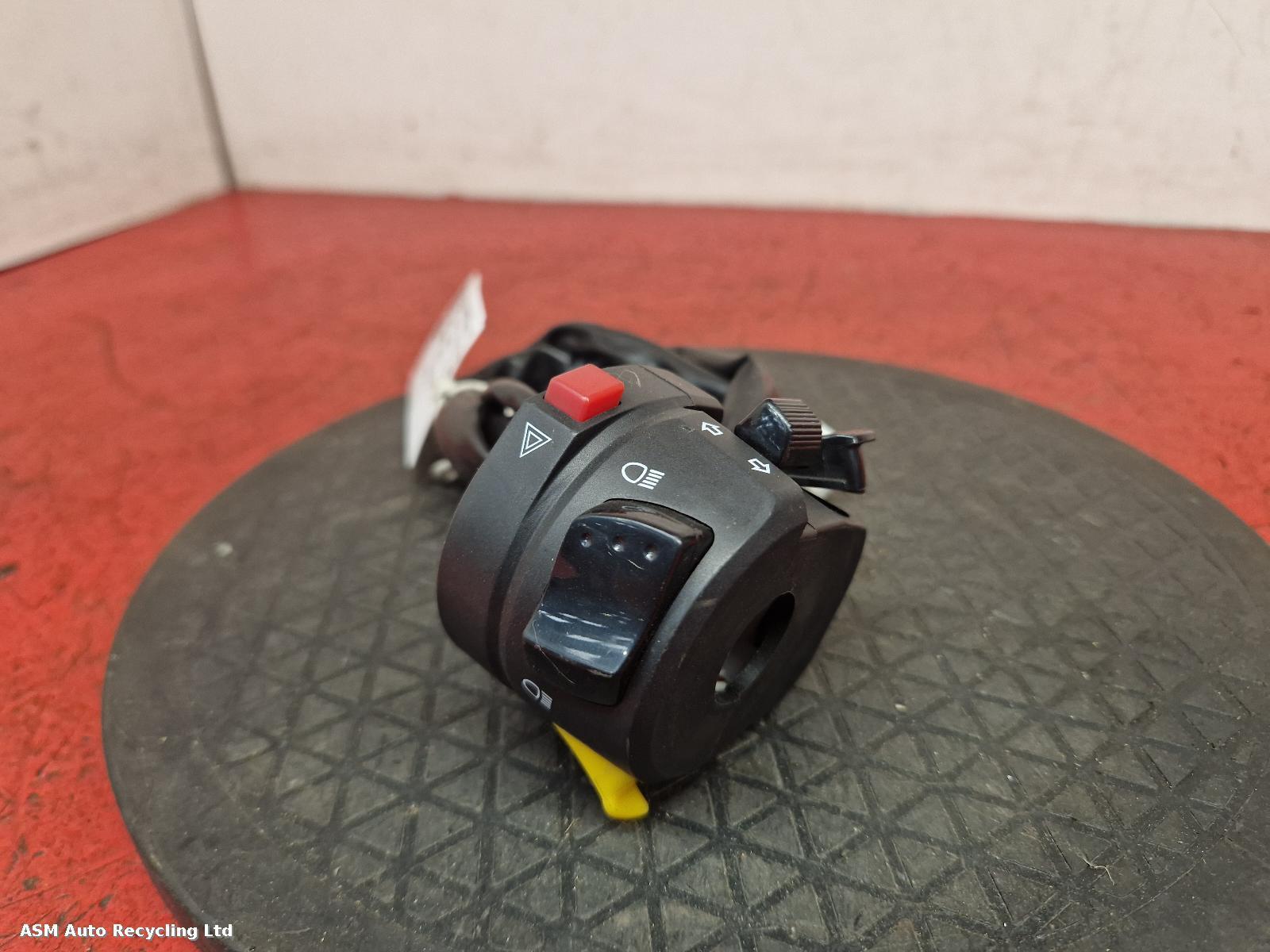 View Auto part LH Switch Gear Lexmoto Lxr 125 2022