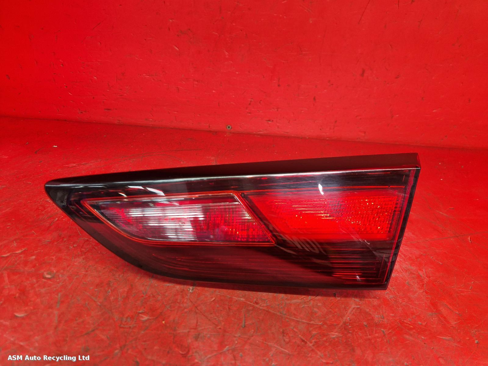 View Auto part R Taillight Vauxhall Astra 2016