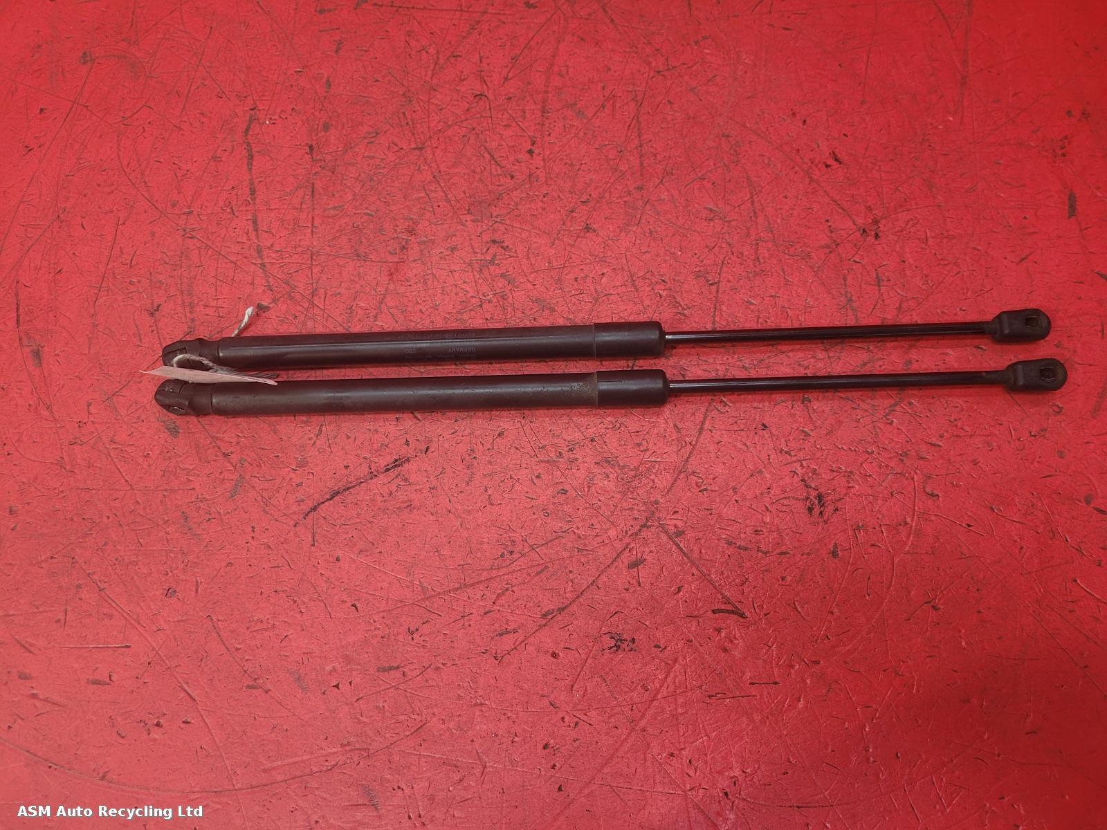 View Auto part Hatch Strut/Shock Volkswagen Golf Plus 2005