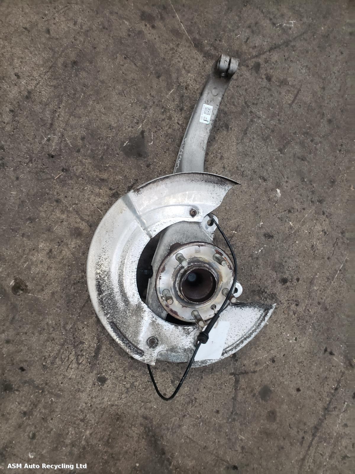 View Auto part LF Hub/Stub Axle Assembly Jaguar Xe 2017