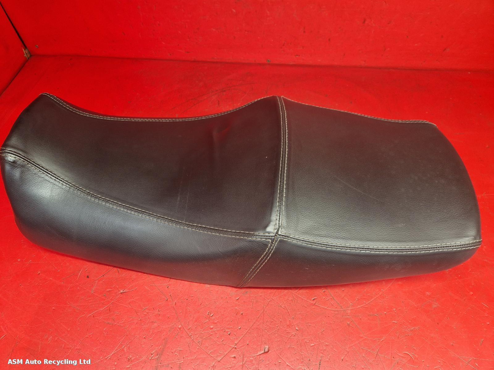 View Auto part Front Seat Yamaha Xjr 1300 2000