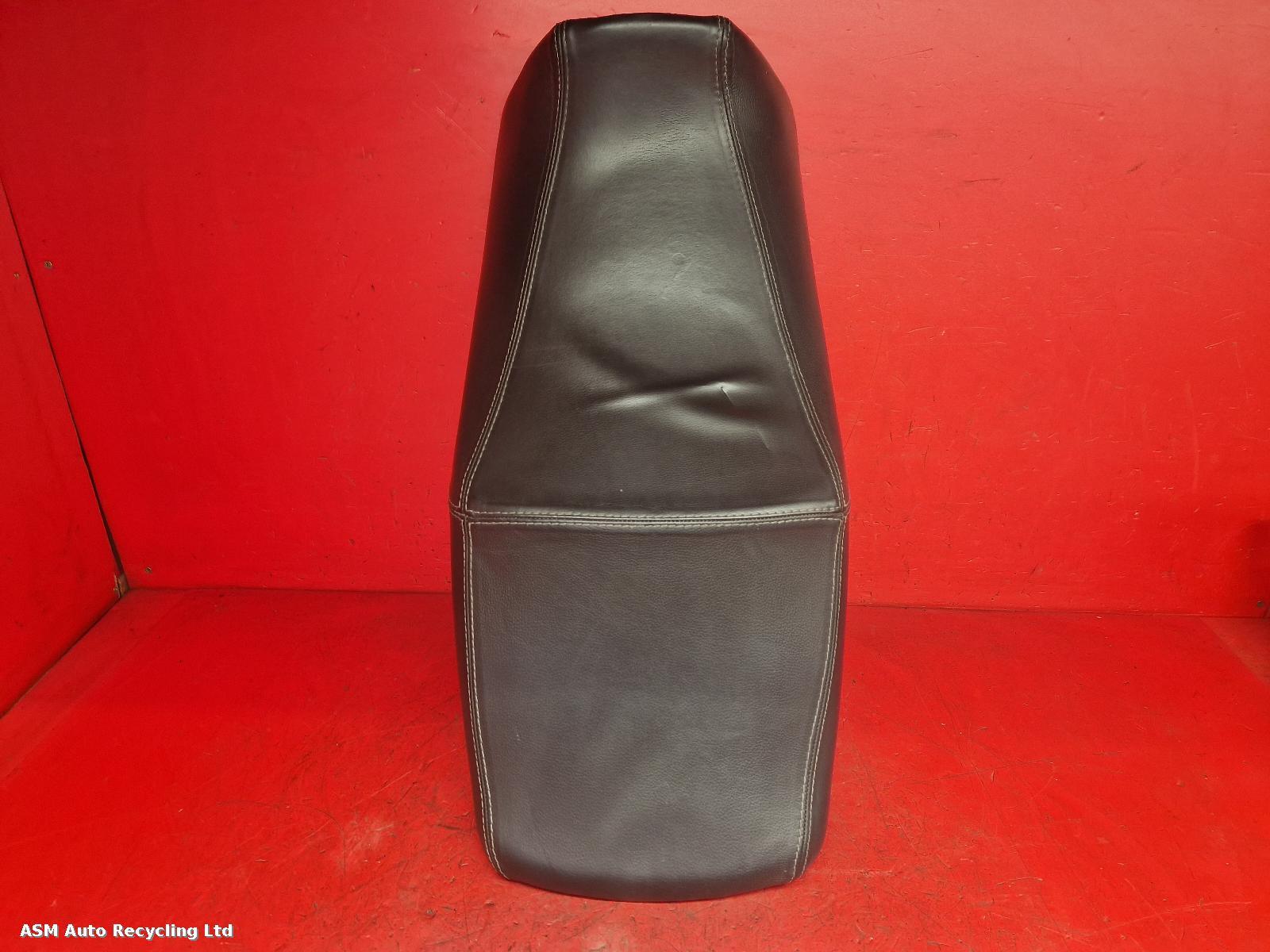 View Auto part Front Seat Yamaha Xjr 1300 2000