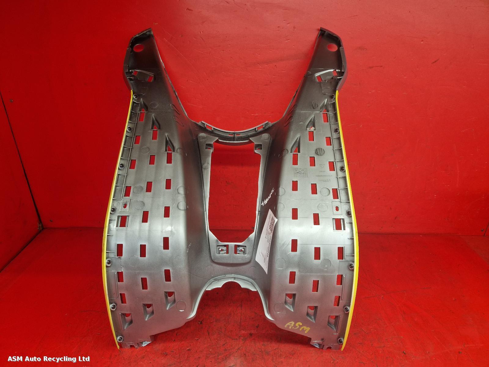 View Auto part Foot Boards Vespa Elettrica 2021