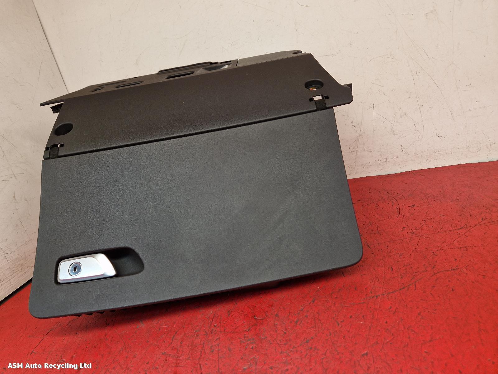 View Auto part Glove Box Audi Tt 2016