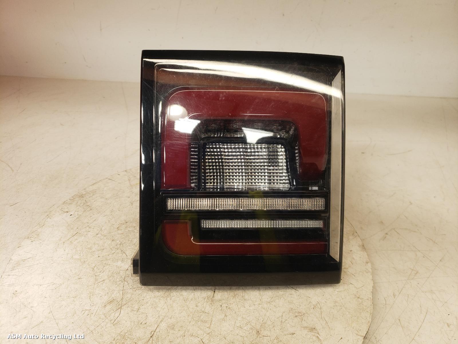 View Auto part L Taillight Land Rover Discovery Sport 2020