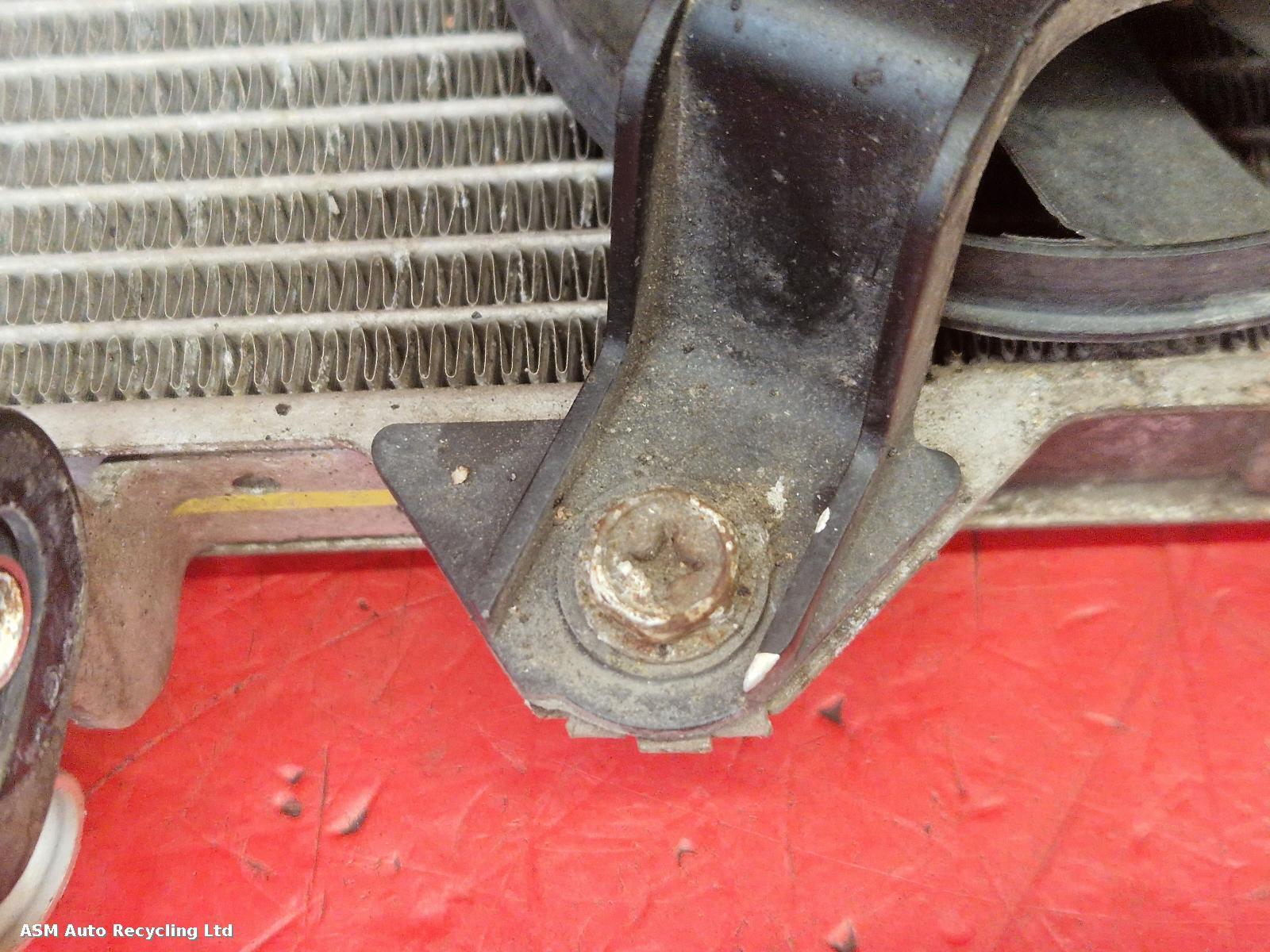 View Auto part Radiator Yamaha Mt 125 2021