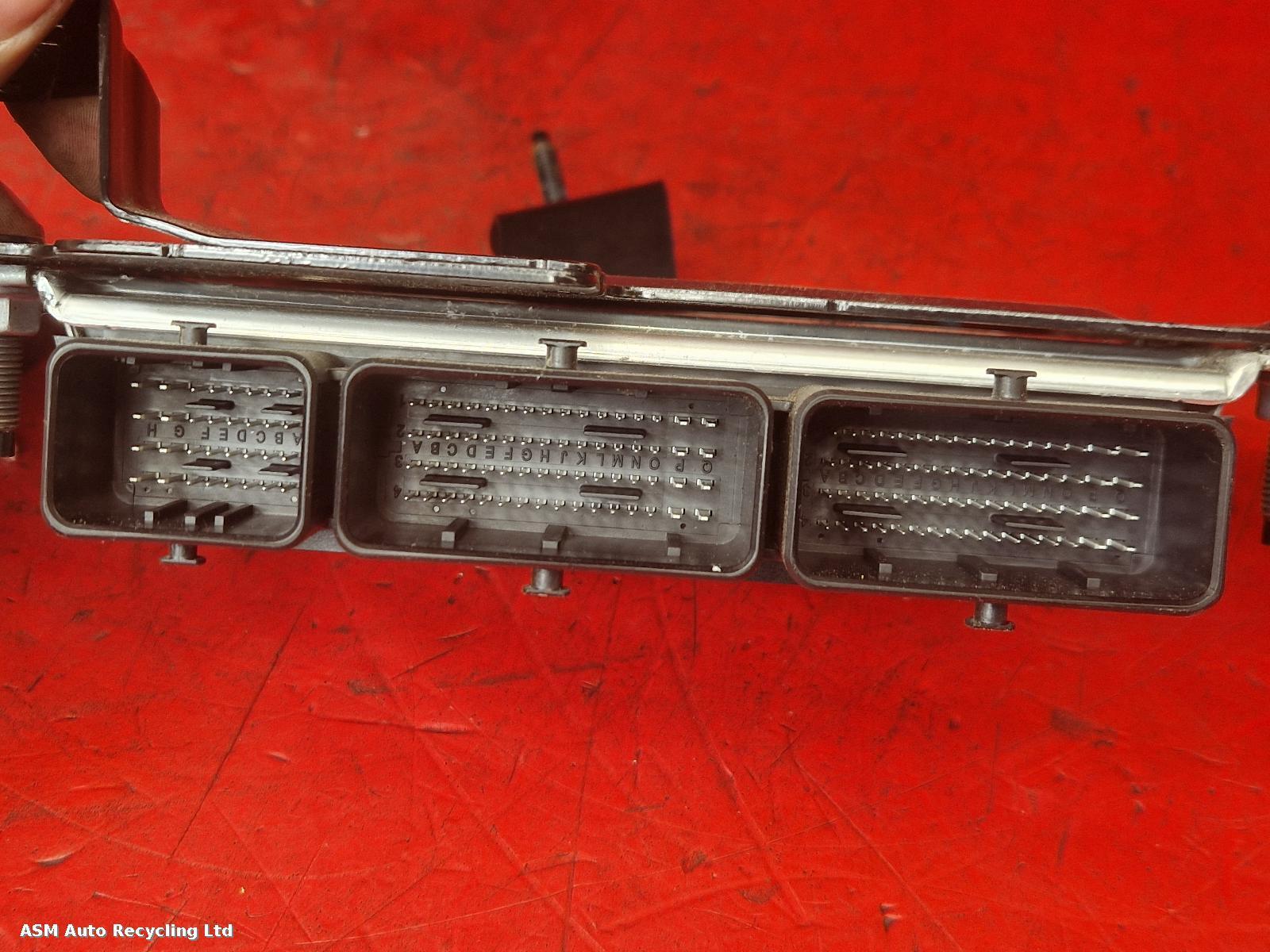 View Auto part ECU Dacia Sandero Stepway 2021