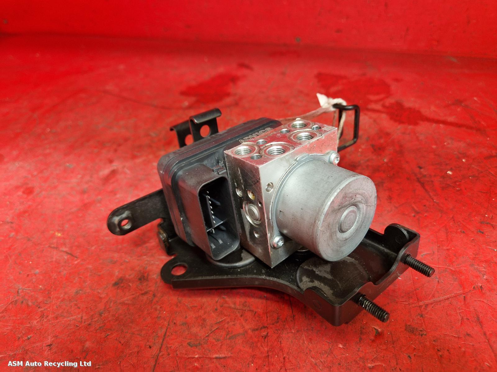 View Auto part ABS Pump/Modulator Yamaha Tracer 700 2021