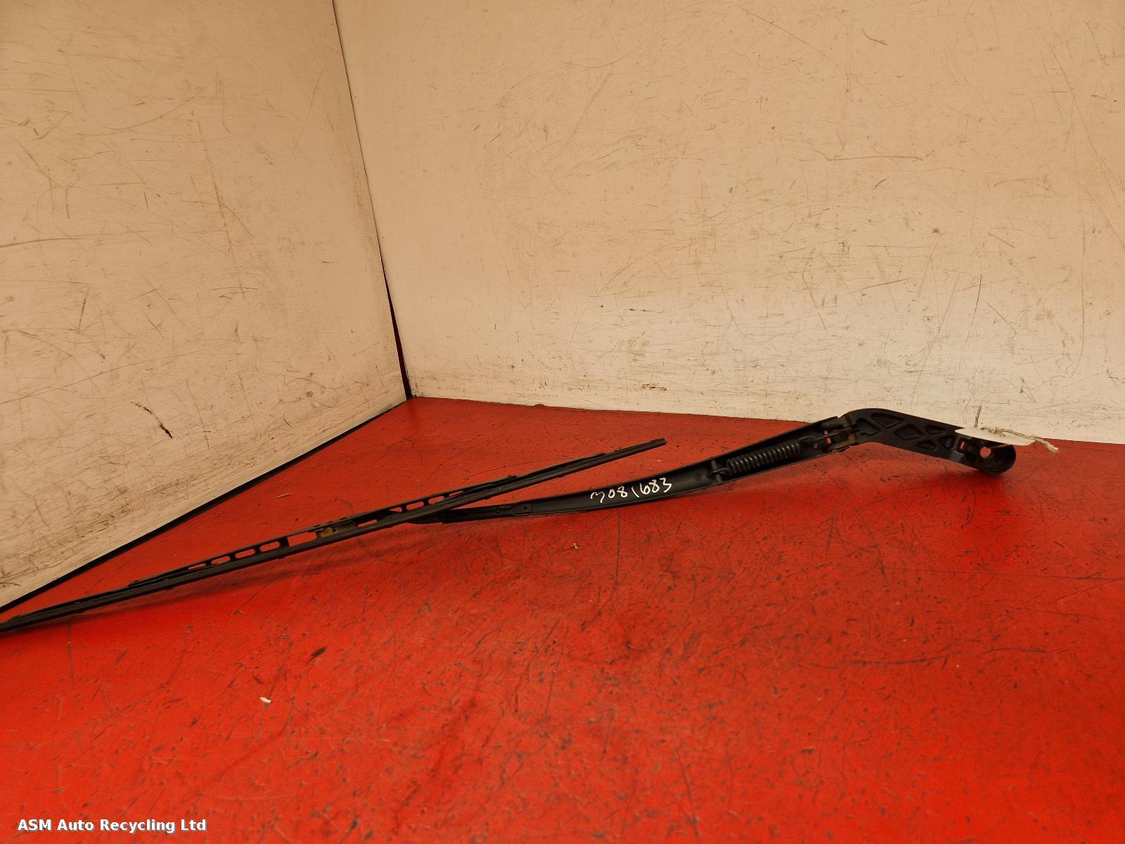 View Auto part Wiper Arm Mazda 6  2013