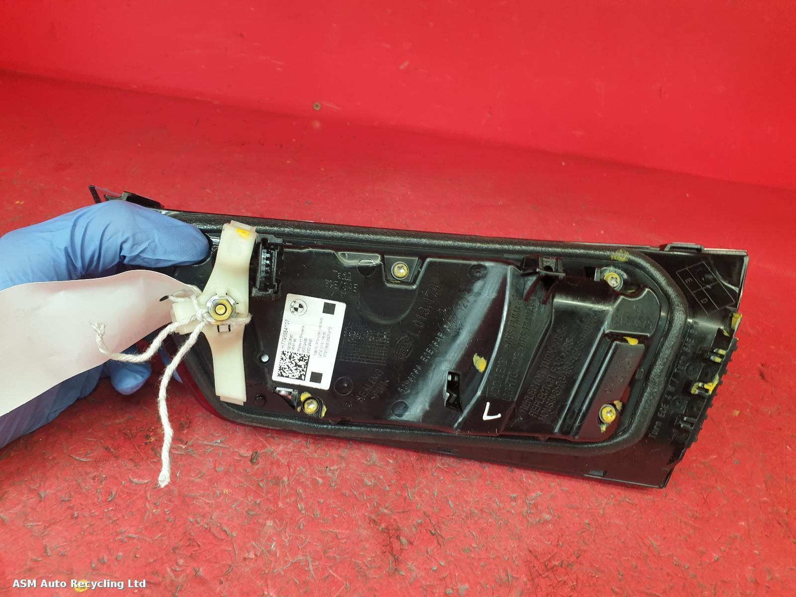 View Auto part L Taillight Bmw 3 Series 2020