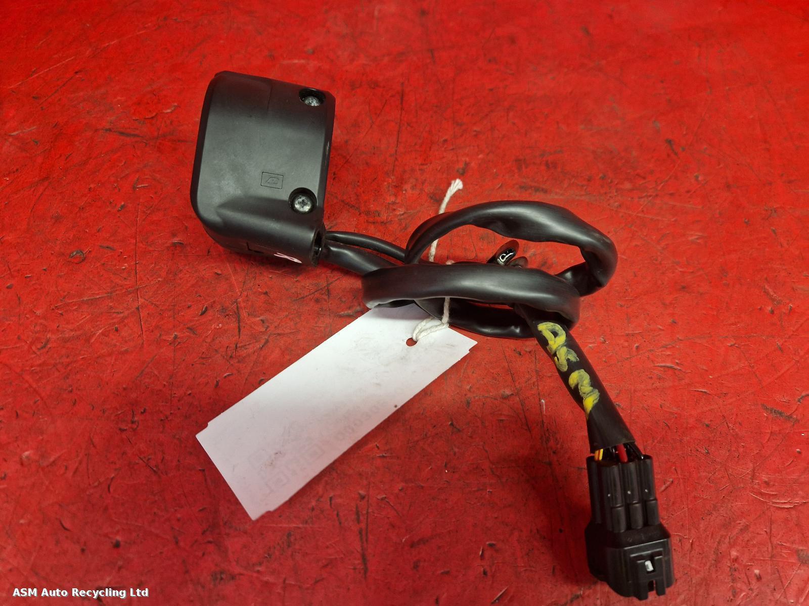 View Auto part RH Switch Gear Kawasaki Kle 650 Versys 2020