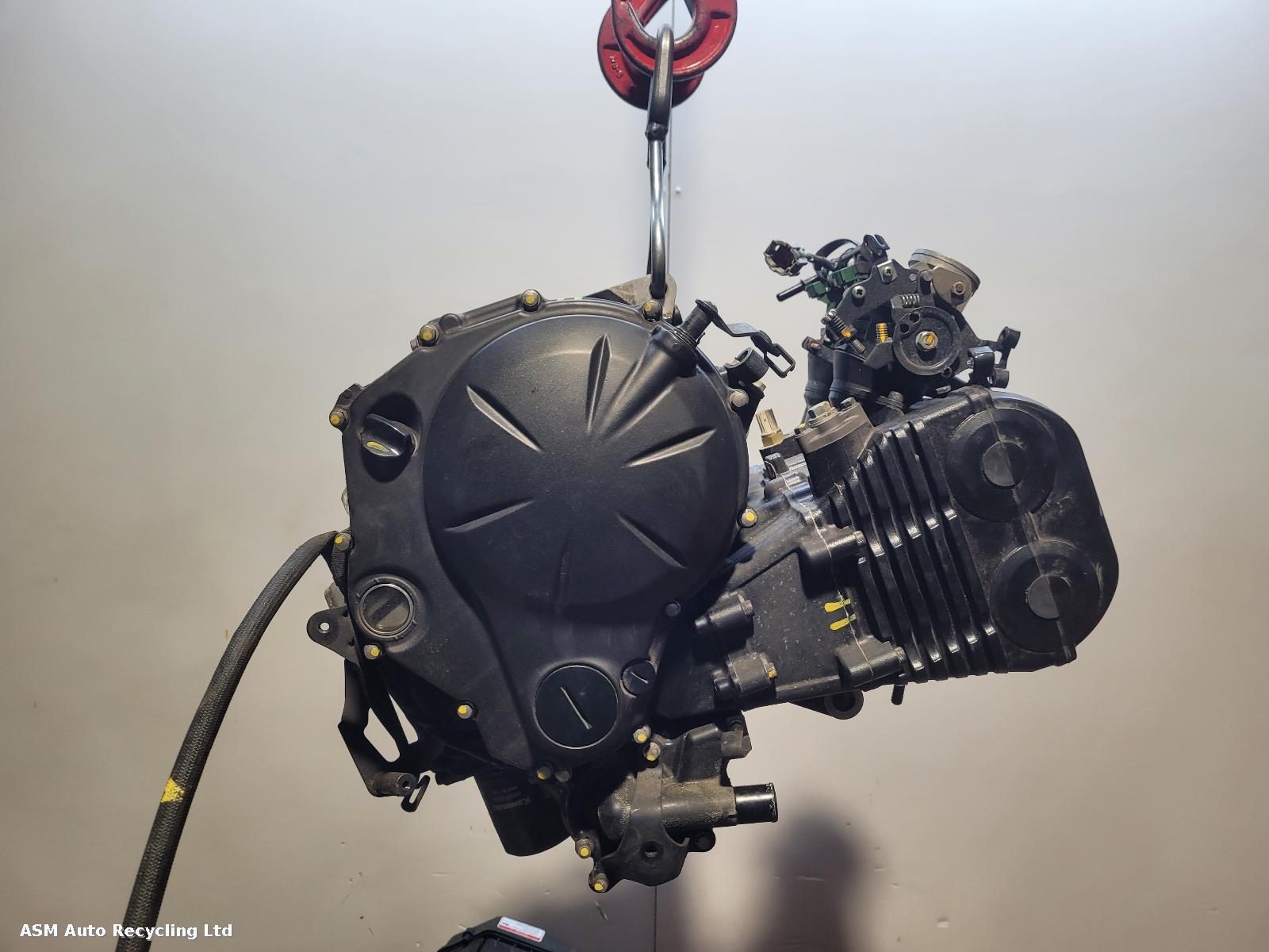 View Auto part Engine Kawasaki Kle 650 Versys 2020