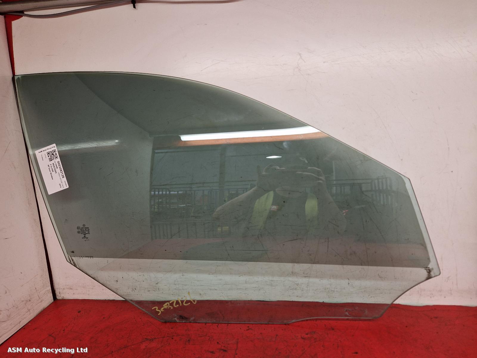 View Auto part RF Door Window Mercedes E Class 2015