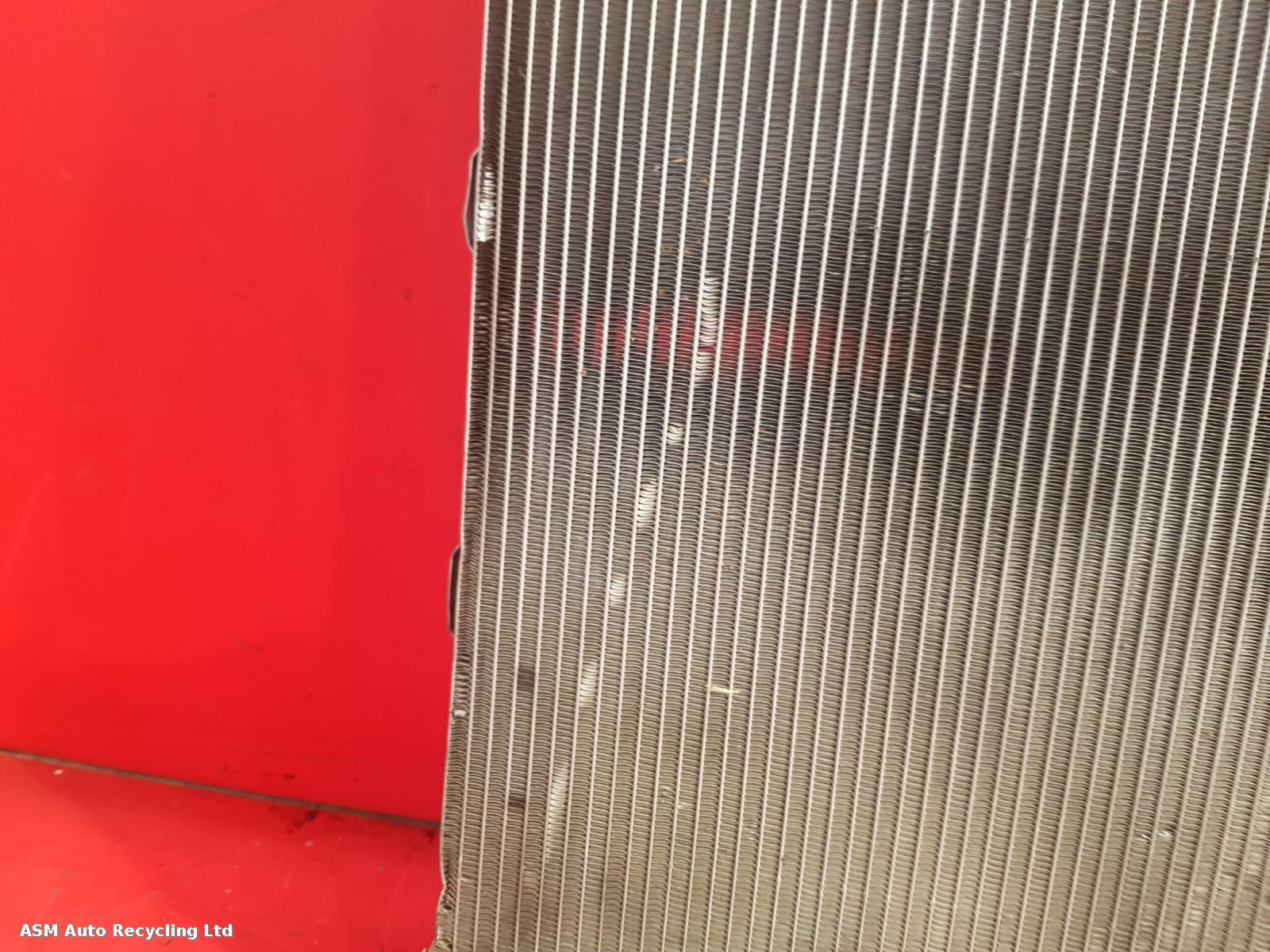 View Auto part Radiator Land Rover Range Rover Sport 2019
