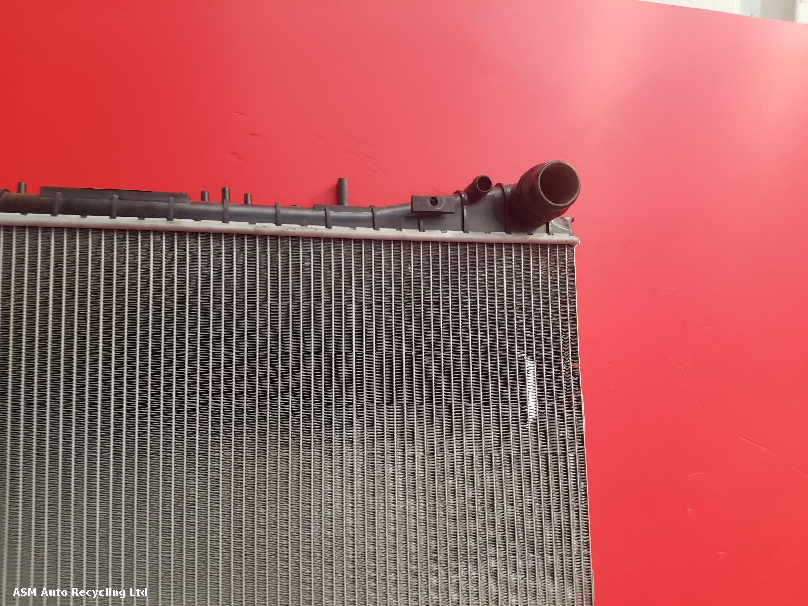 View Auto part Radiator Land Rover Range Rover Sport 2019