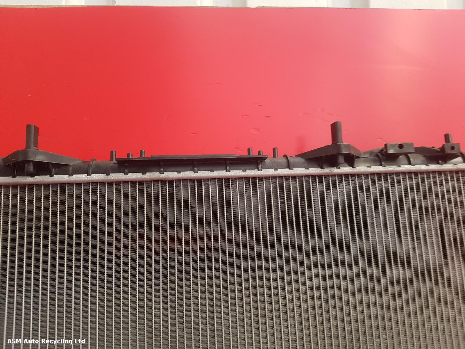 View Auto part Radiator Land Rover Range Rover Sport 2019