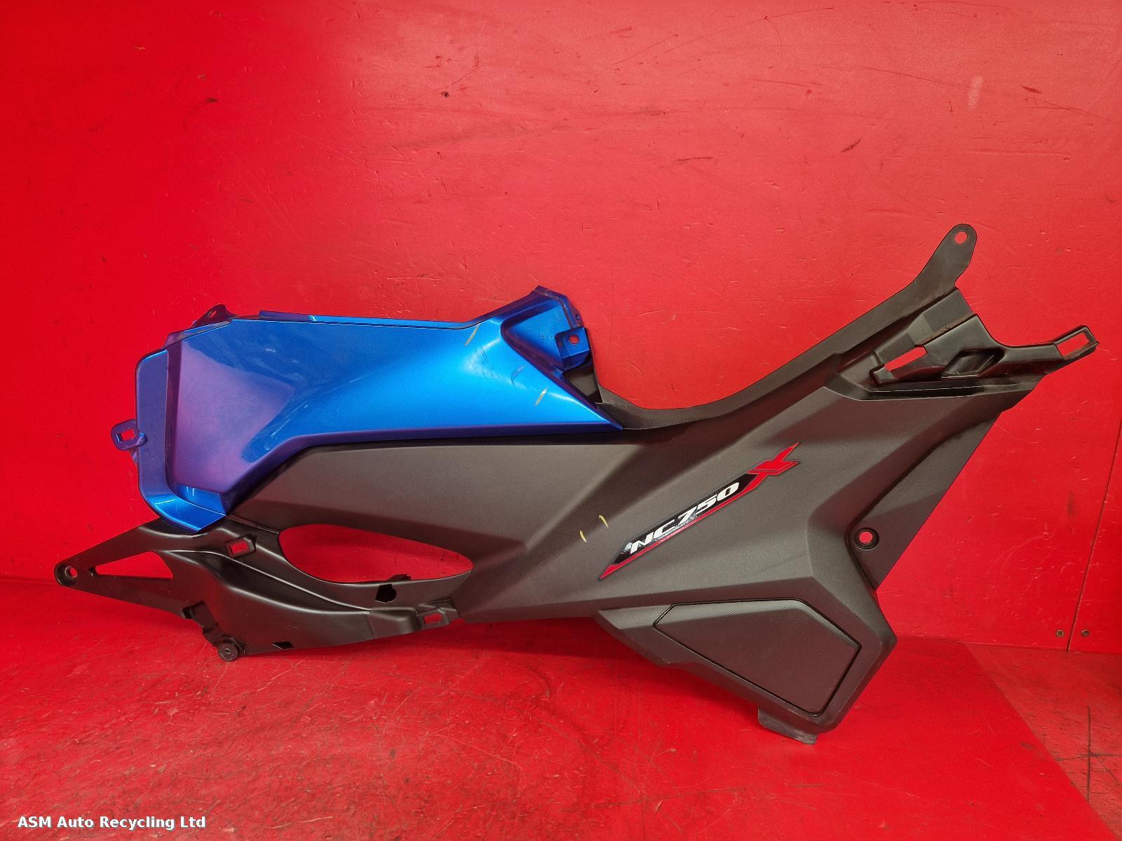 View Auto part Side Panel Left Honda Nc 750 2020