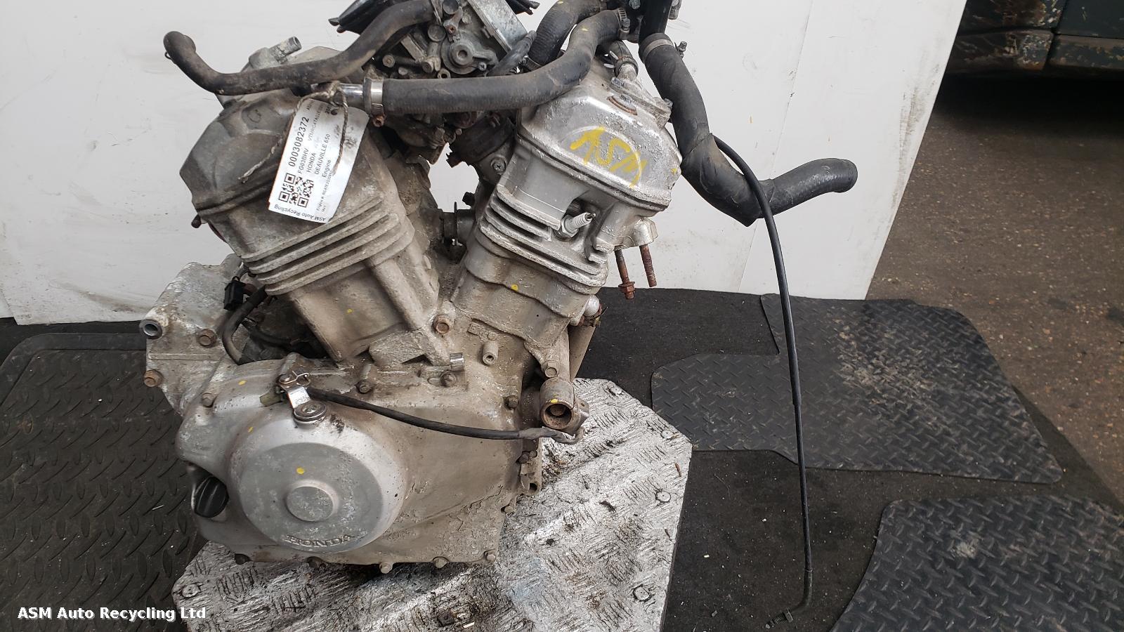 View Auto part Engine Honda Deauville 650 2003
