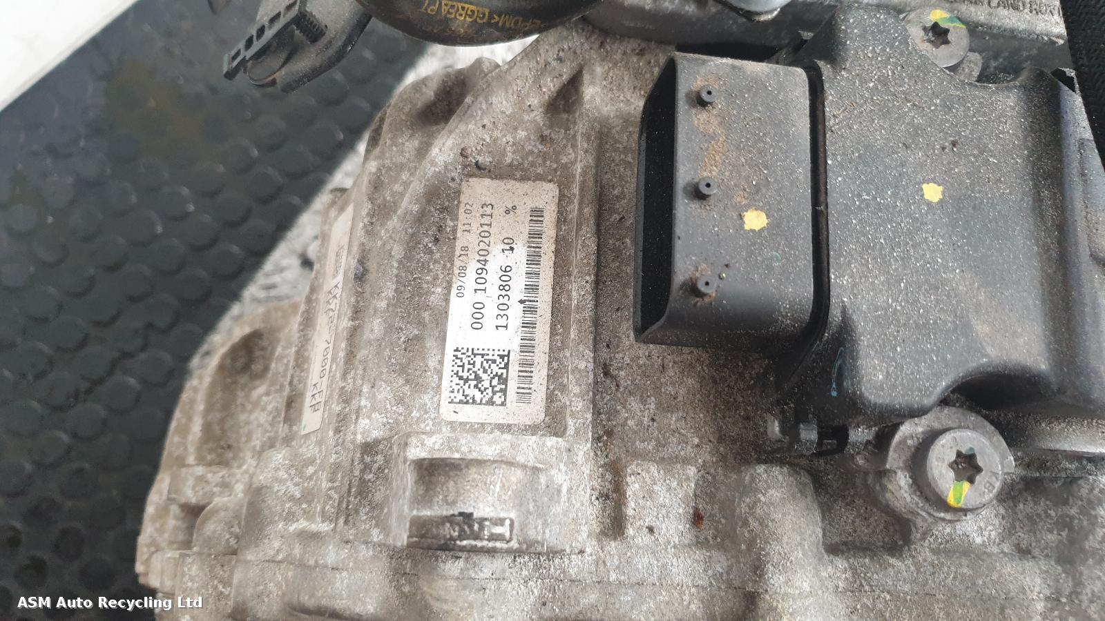 View Auto part Gearbox Land Rover Range Rover Evoque 2019