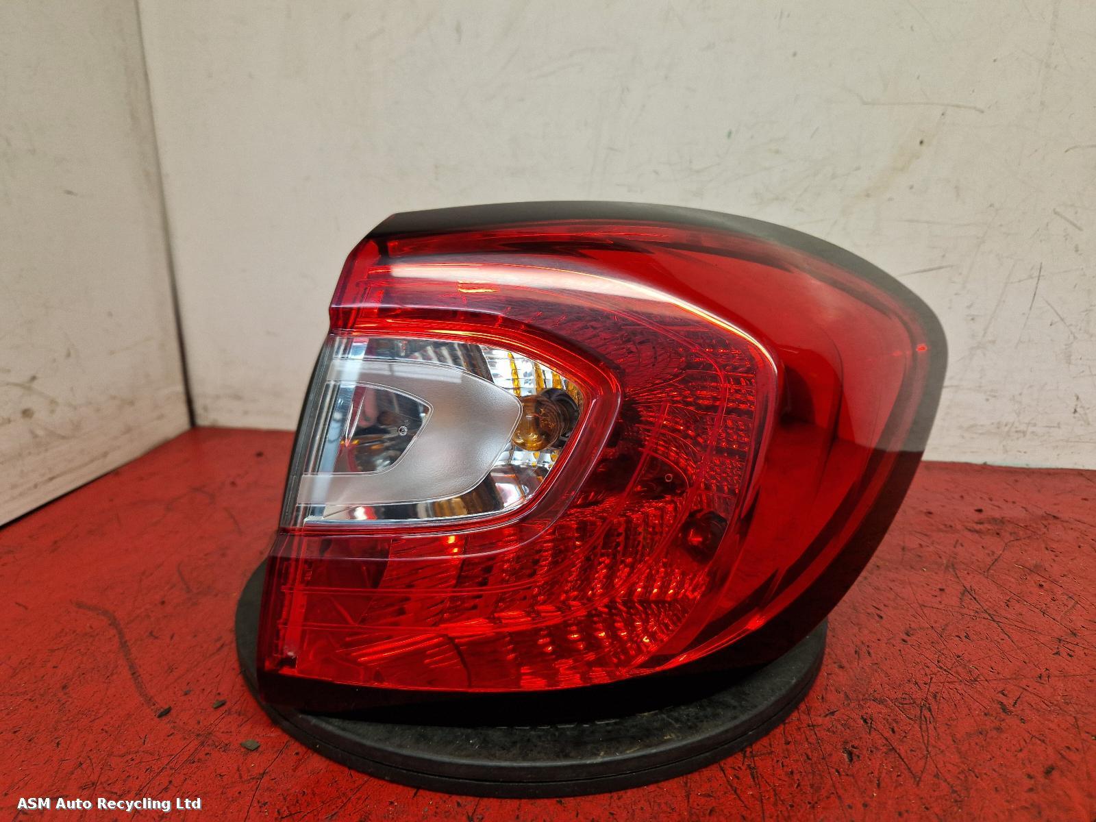 View Auto part R Taillight Renault Captur 2015
