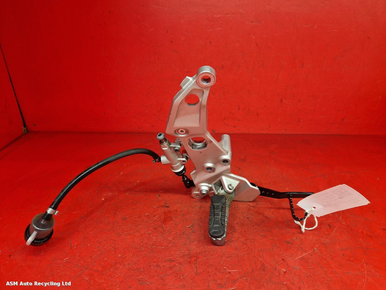 View Auto part Right Footrest Bmw F750 Gs 2021