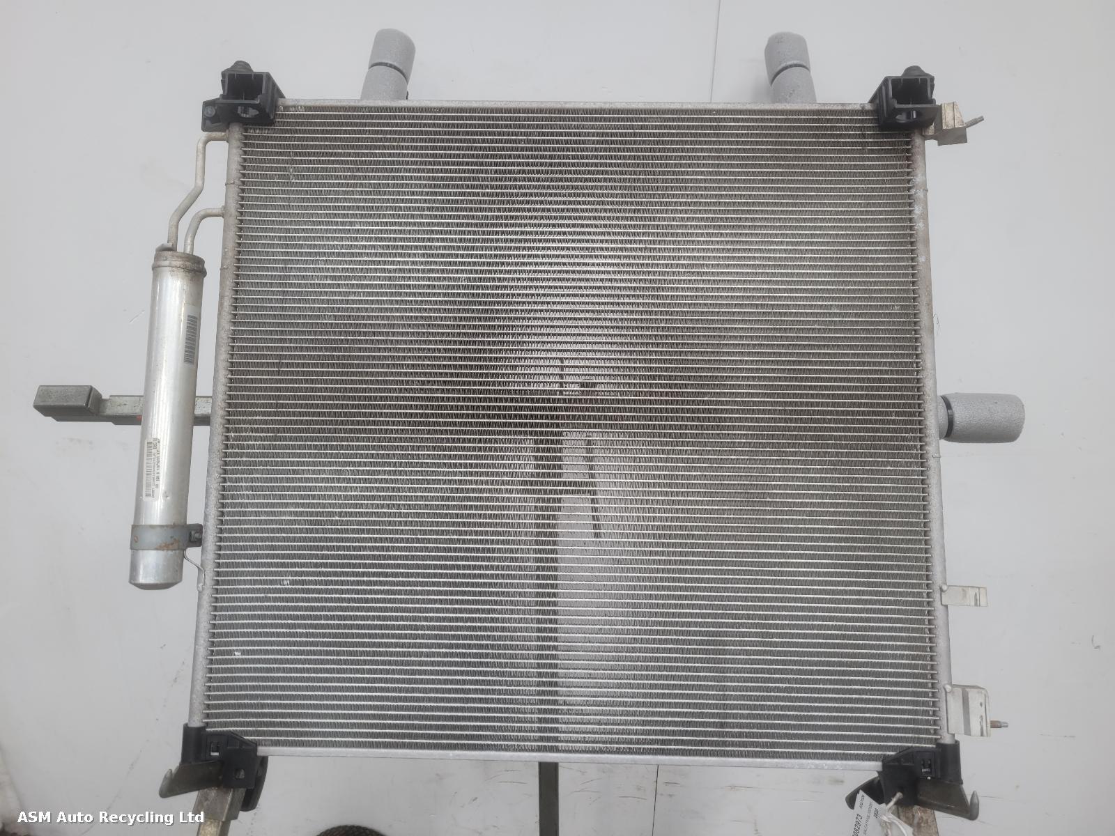 View Auto part Condenser Land Rover Defender 2020