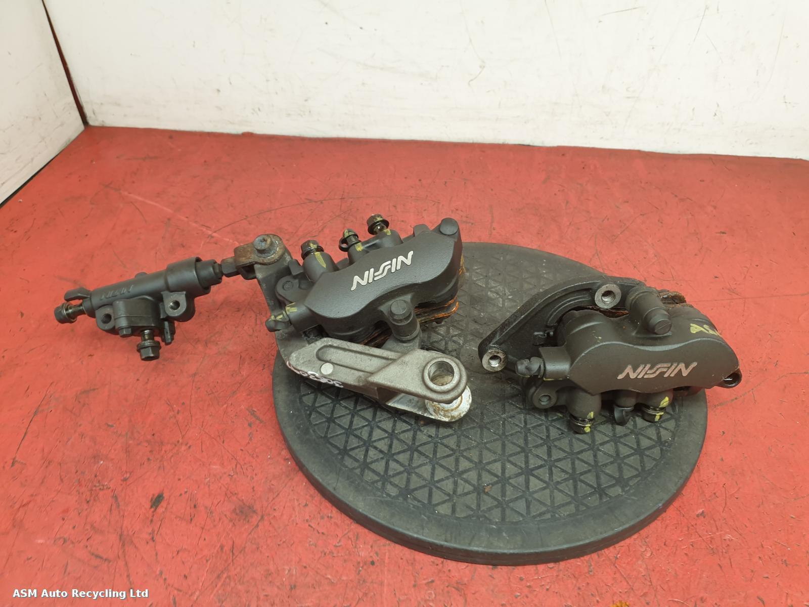 View Auto part Caliper Honda Cbr 1100 X-4 2004
