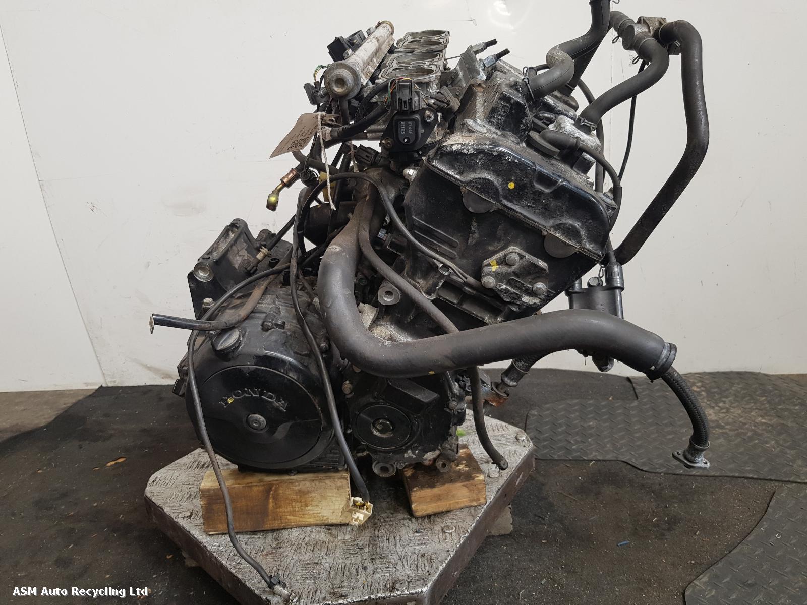 View Auto part Engine Honda Cbr 1100 X-4 2004