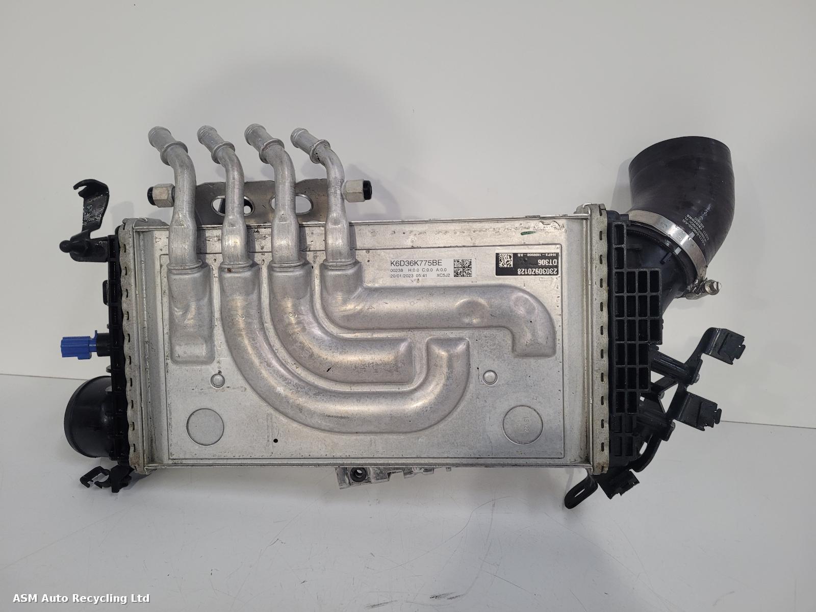 View Auto part Intercooler Land Rover Discovery 2023