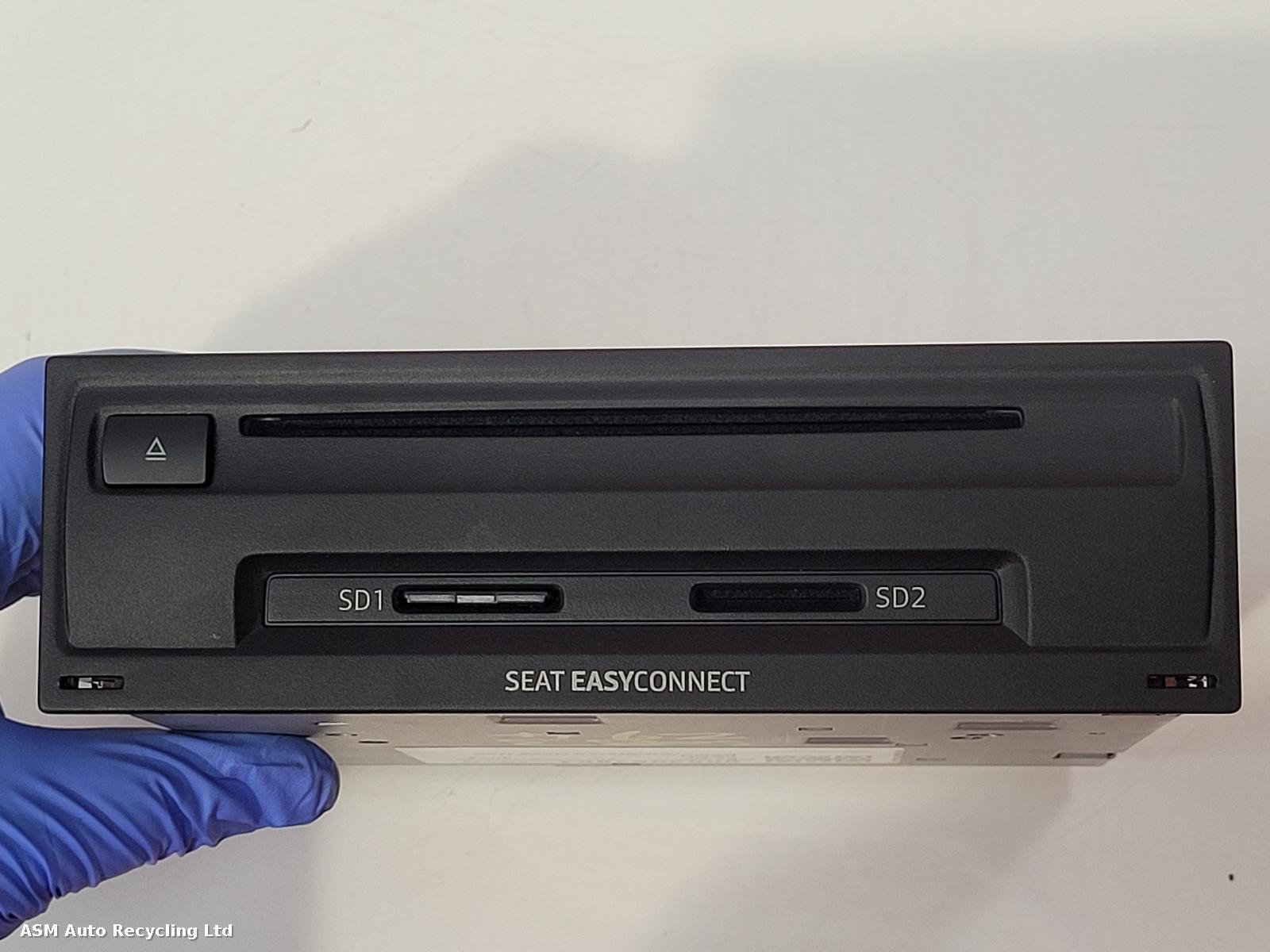 View Auto part CD Changer Seat Leon 2014