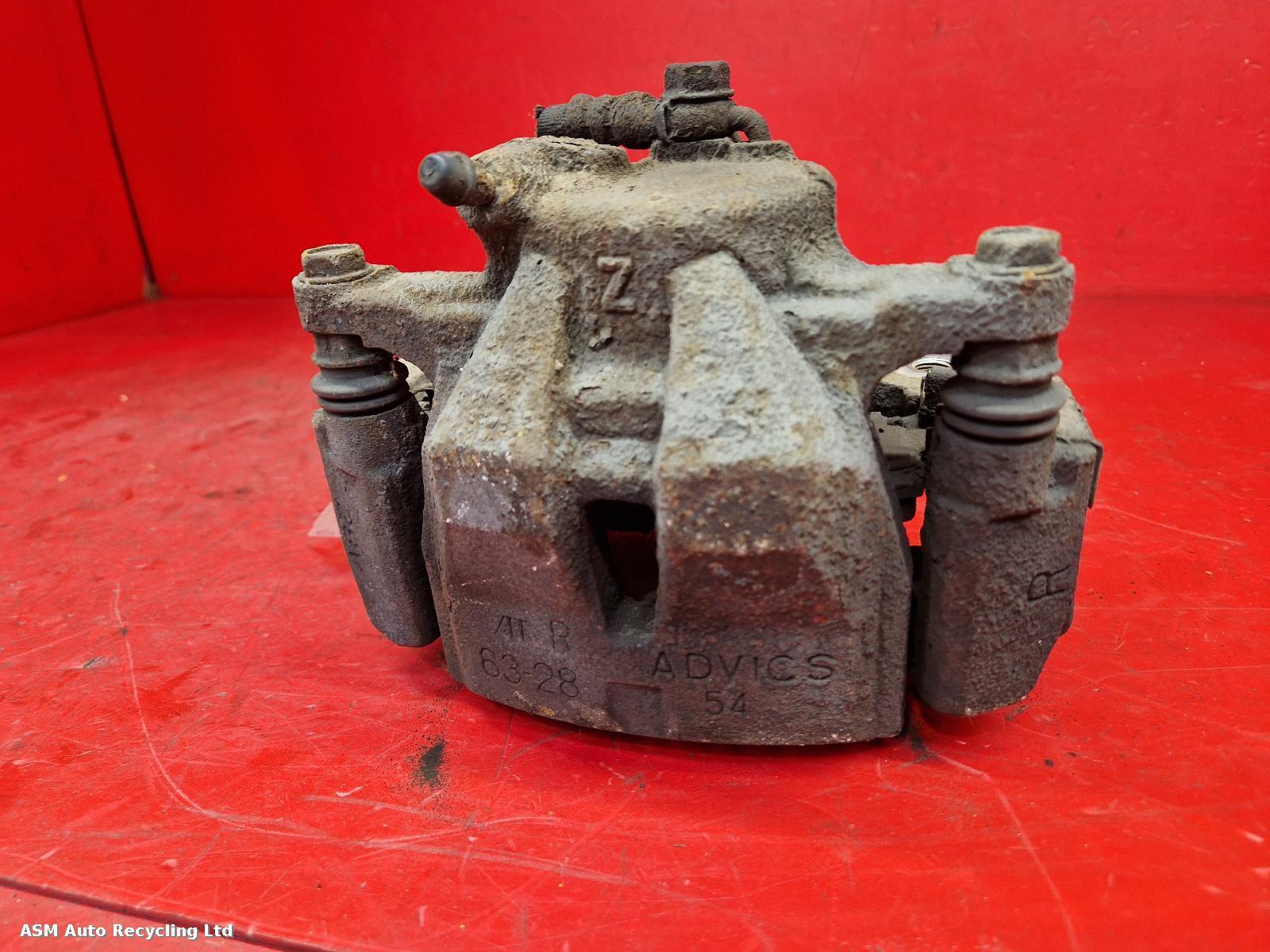 View Auto part Caliper Toyota Prius Plus 2015